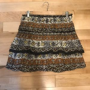 Flouncy layered skirt - excellent condition!